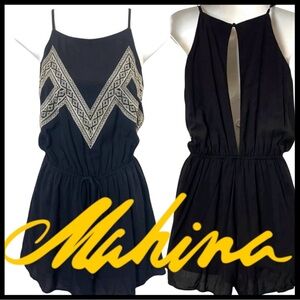 Mahina Black/White Embroidery Top Elastic Waist Open Keyhole Back Romper (S)